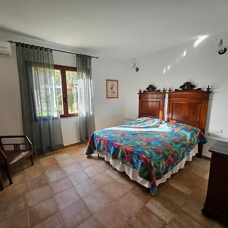 Nyaraló Masone *